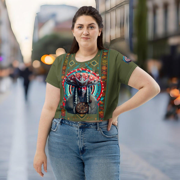 "Vibrant Amanita cropped t-shirt echoing Yakut spirituality"