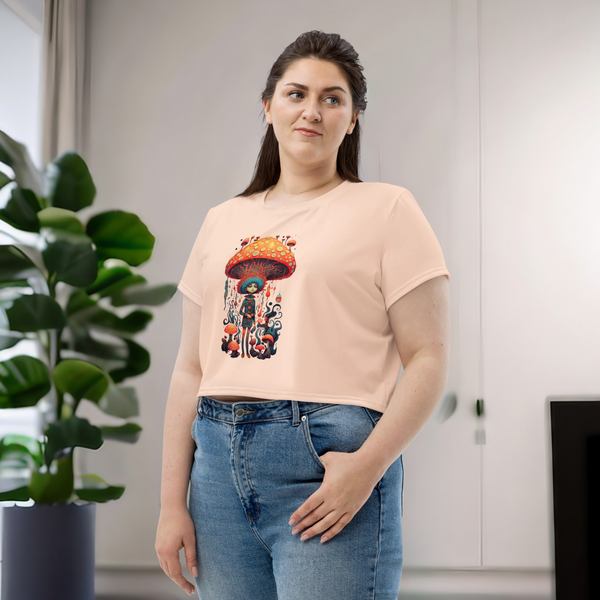 Girl Hongos Cropped T-Shirt