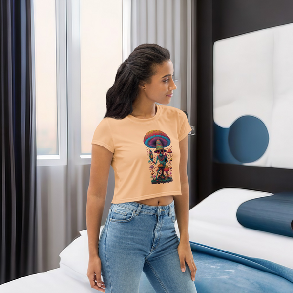 Shaman Hongos Cropped T-Shirt