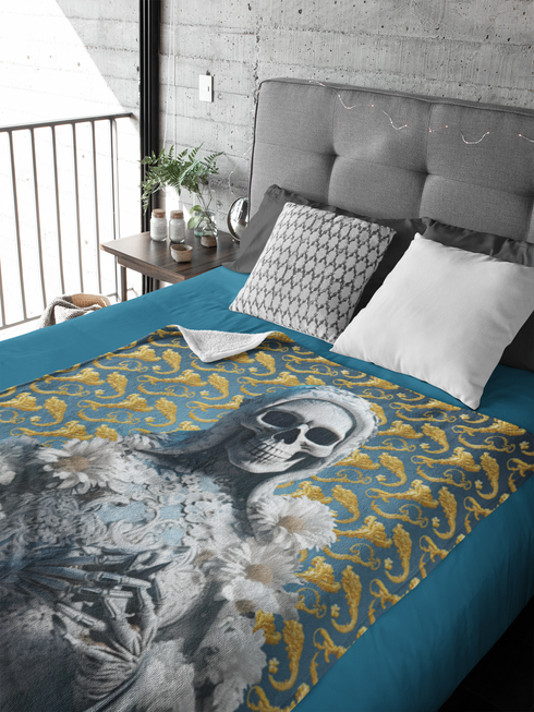 Blanca Santa Muerte Blanket