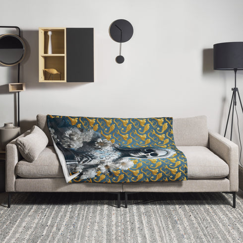 Santa Muerte Blanca Blanket - Cocoon of spiritual shelter and comfort